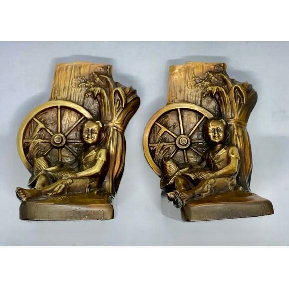 Mid 20th Century Tom Sawyer Huck Finn Bronzed Finish Metalware Bookends - A Pair - Picture 9 of 11